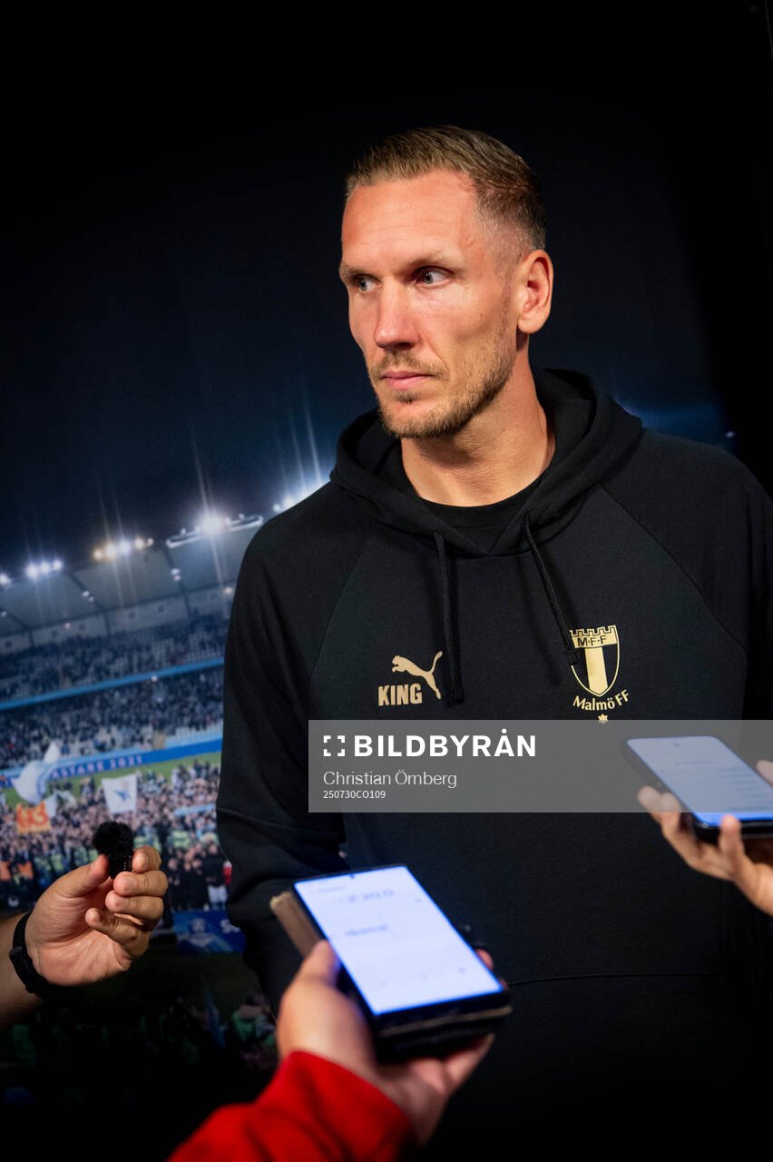 Goalkeeper Robin Olsen of Malmö FF