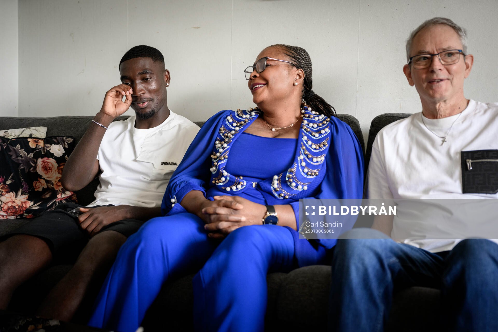 Fotbollsspelaren Emmanuel Tannor, Margaret Fynn, och