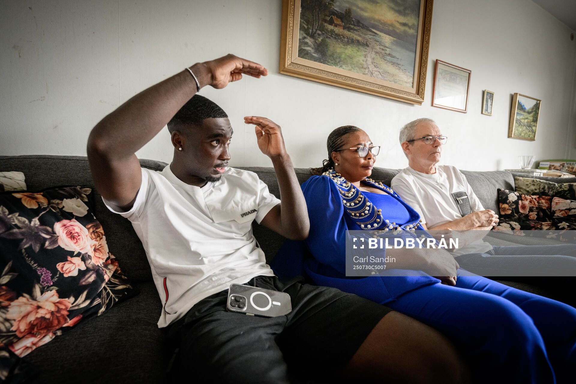 Fotbollsspelaren Emmanuel Tannor, Margaret Fynn, och