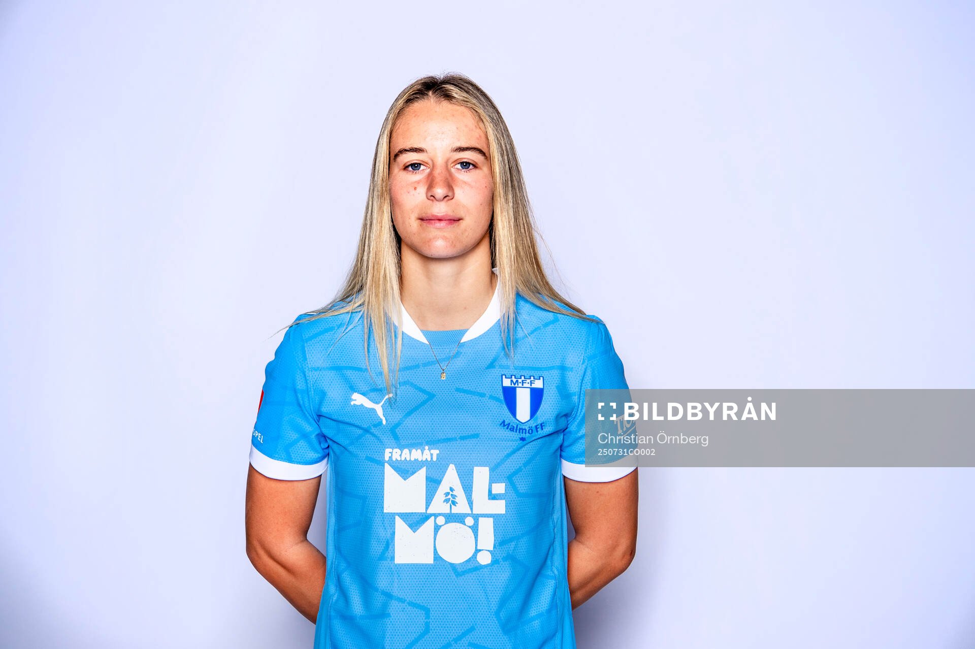 Malmö FF presenterar Courtney Nevin som ny spelare