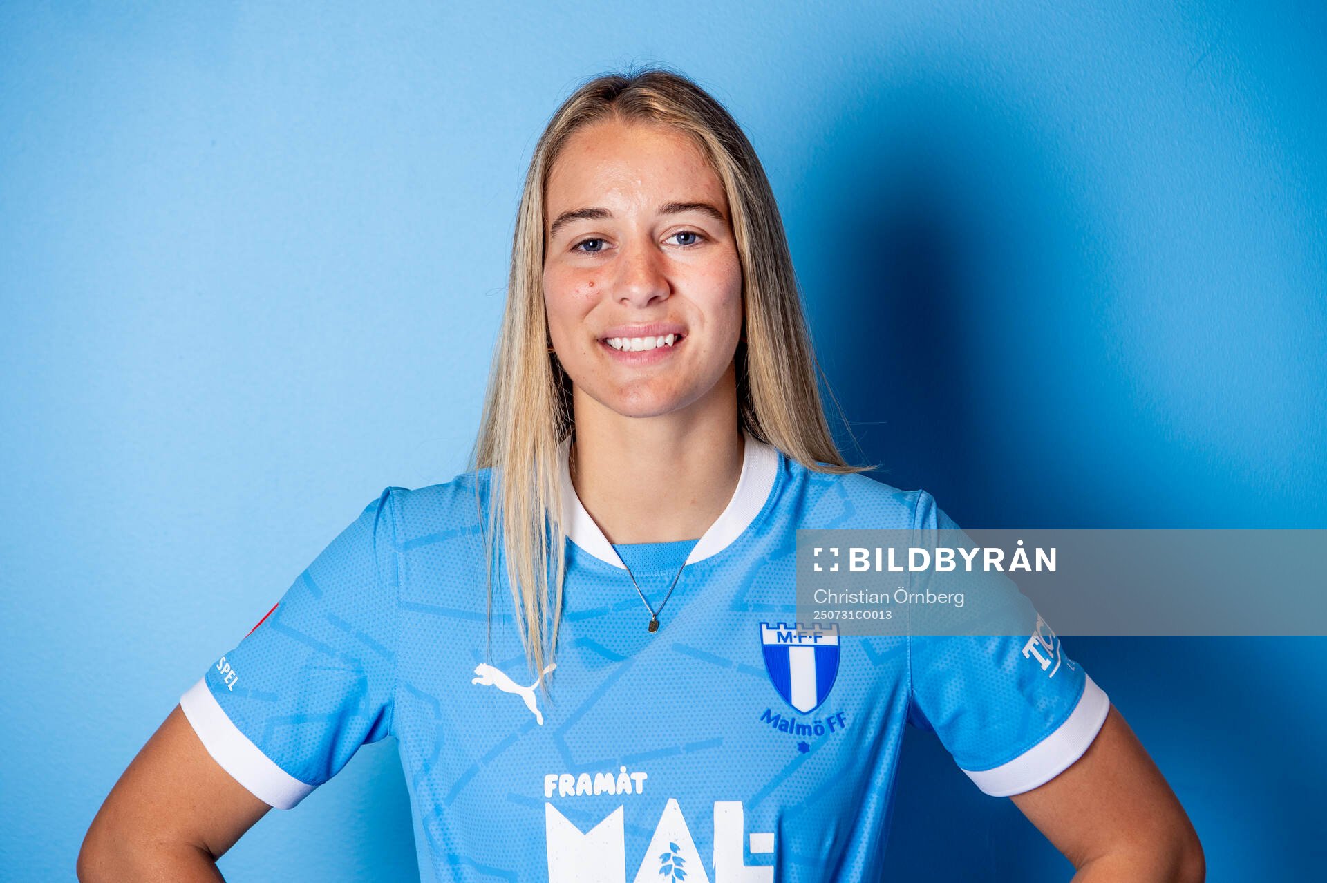 Malmö FF presenterar Courtney Nevin som ny spelare