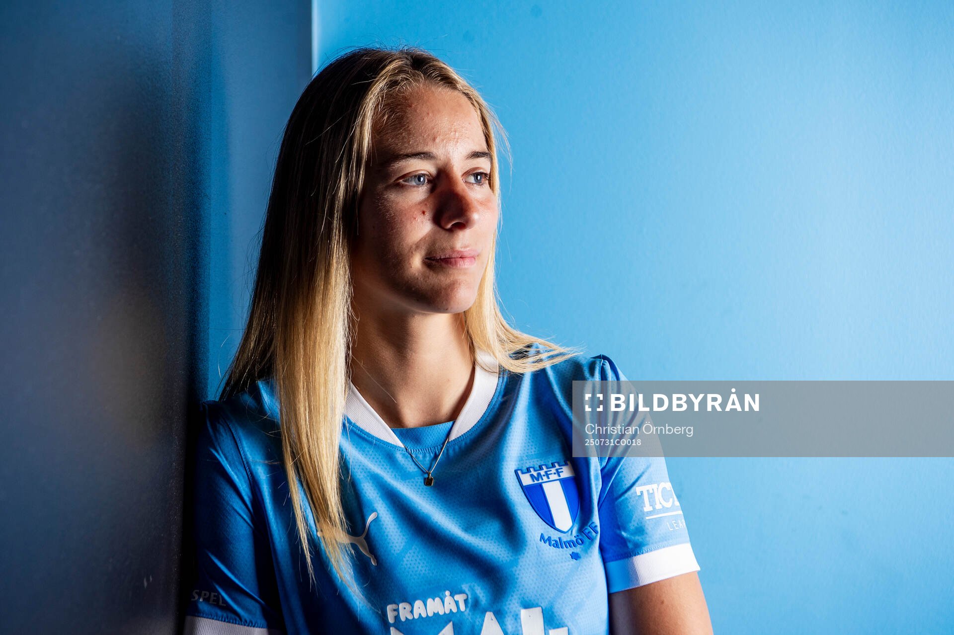 Malmö FF presenterar Courtney Nevin som ny spelare