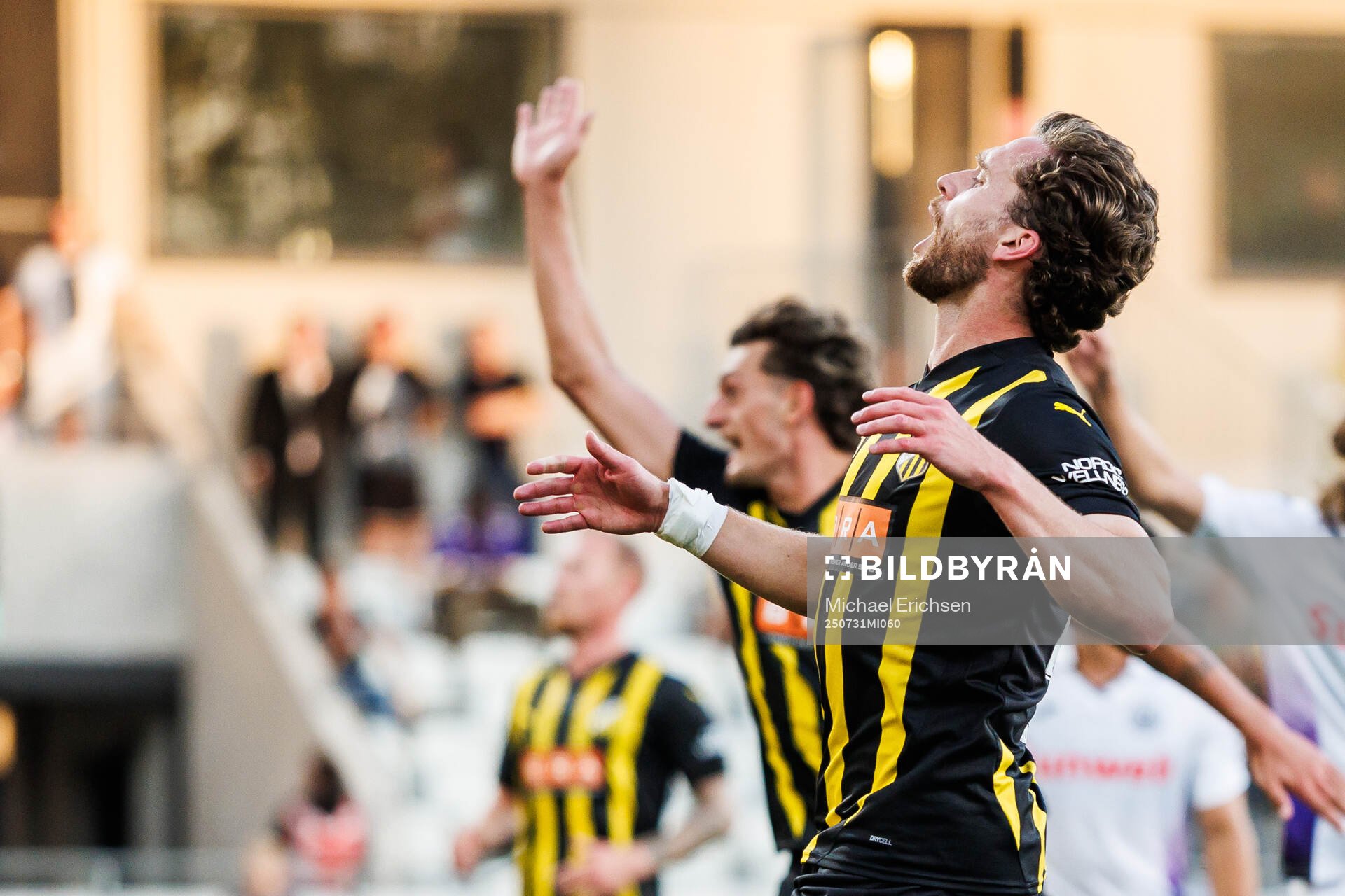 Adam Lundkvist of Häcken looks dejected