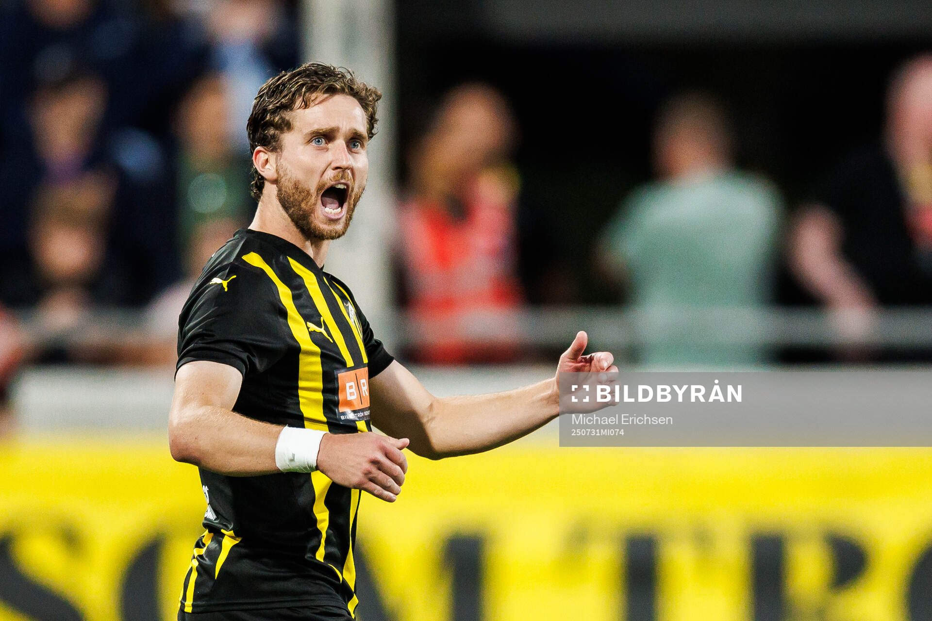 Adam Lundkvist of Häcken celebrates