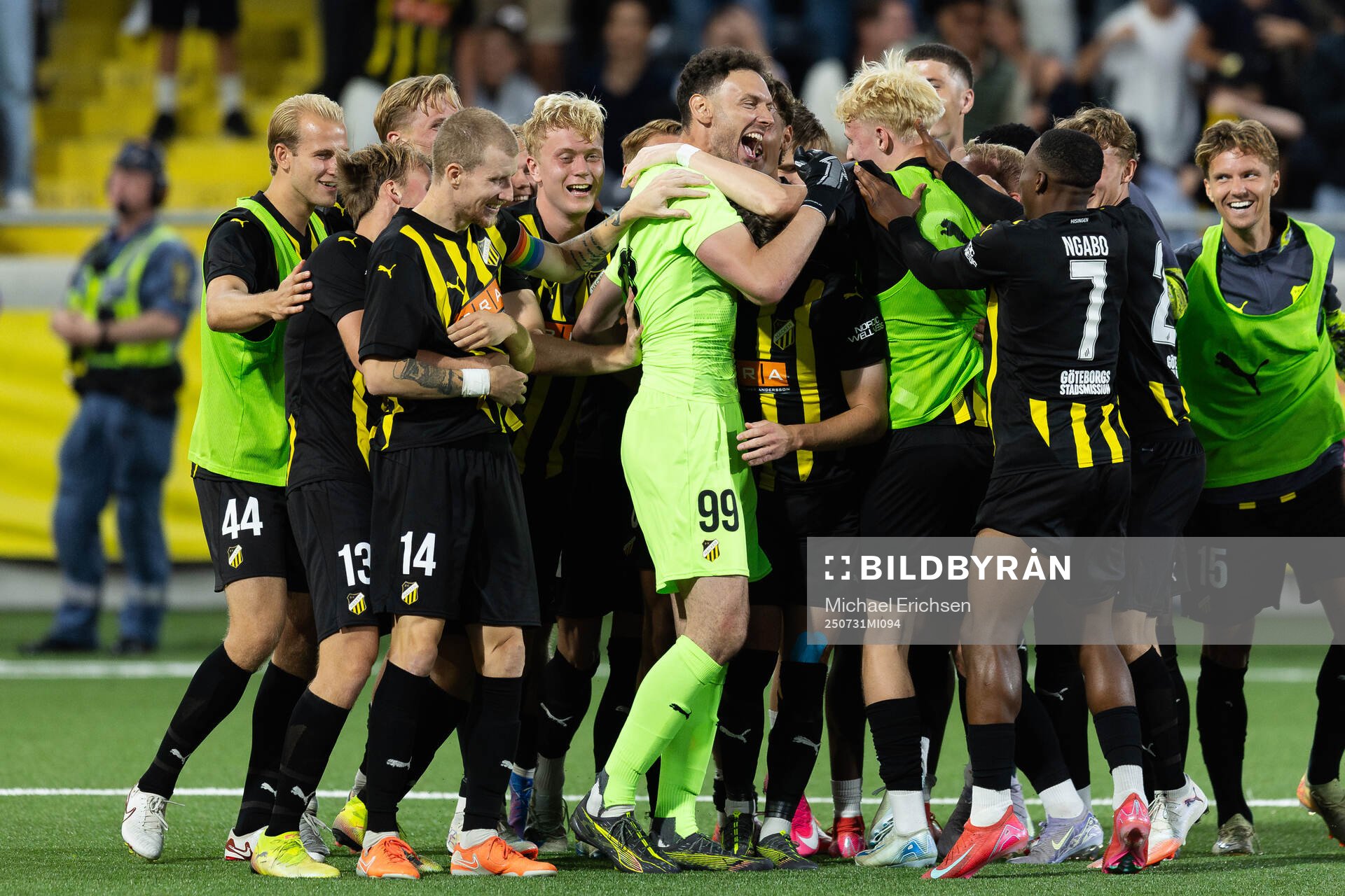 Players of Häcken celebrates