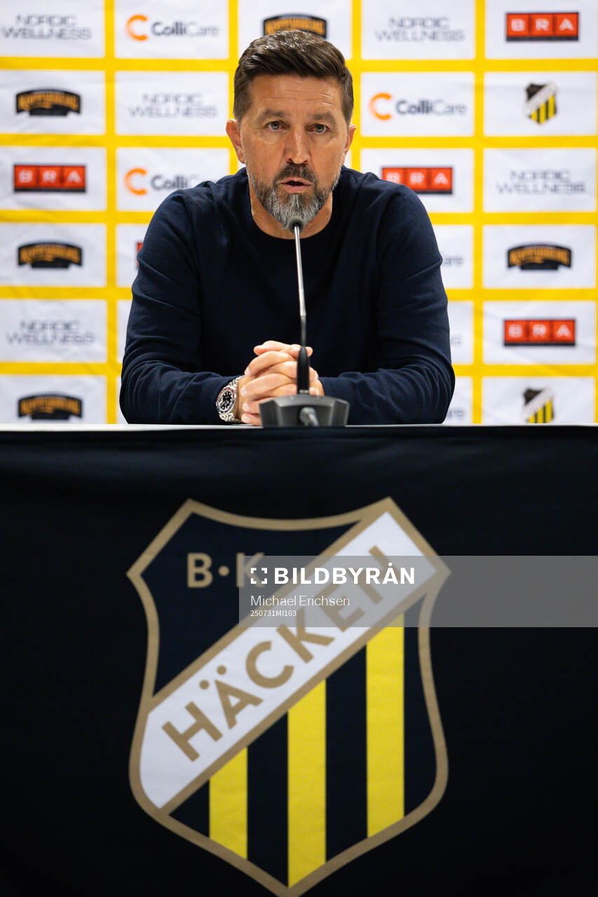 Head coach Besnik Hasi of Anderlecht