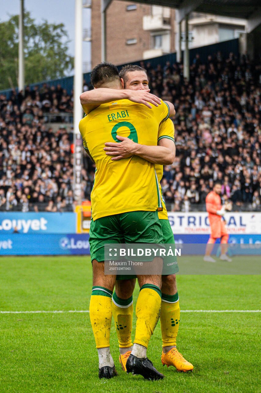 Jusef Erabi and Oscar Johansson Schellhas of Hammarby