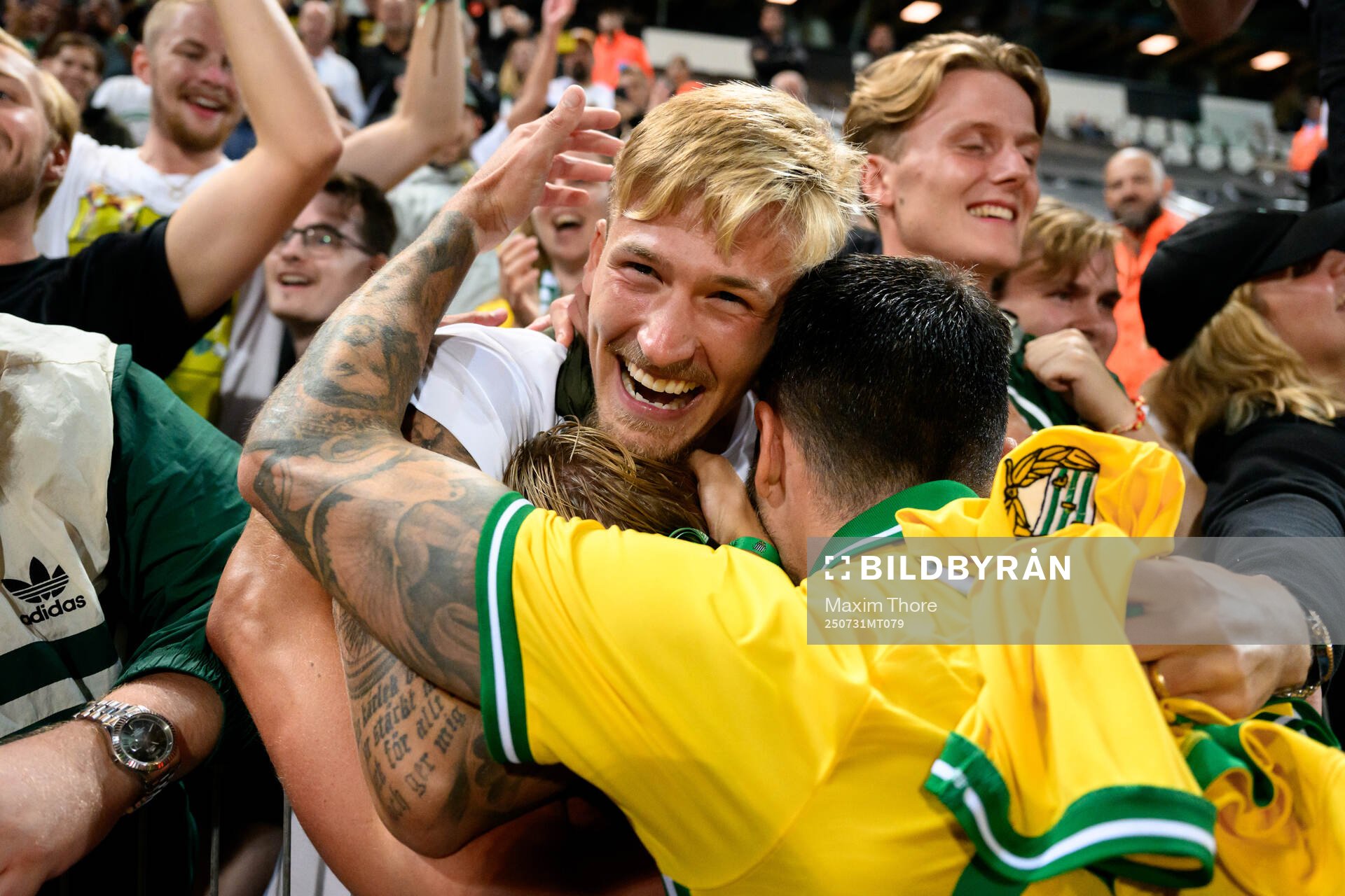 Former Hammarby player Fredrik Hammar and Nahir Besara of
