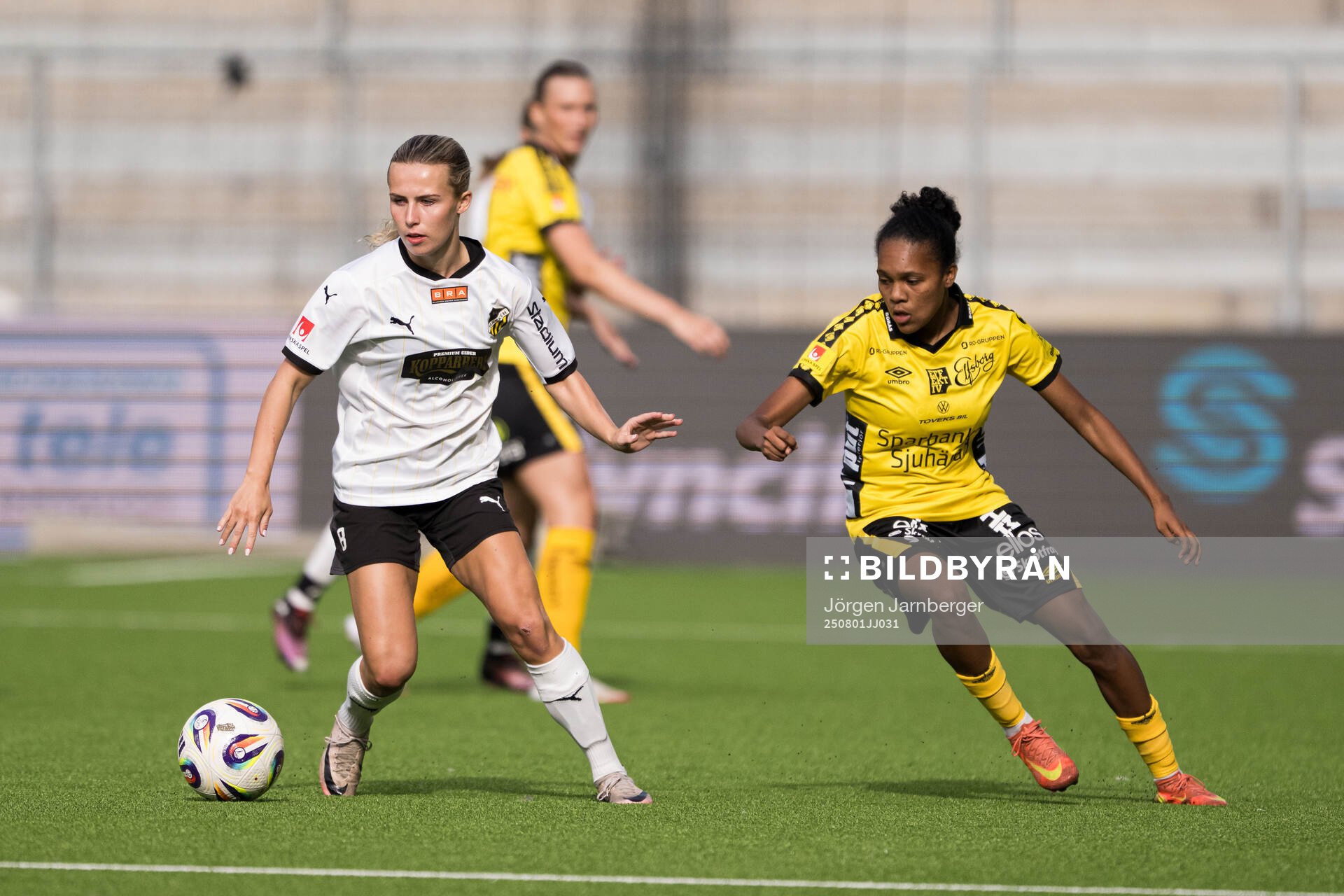 Häckens Nathalie Staaf och Elfsborgs Vanessa Lopez