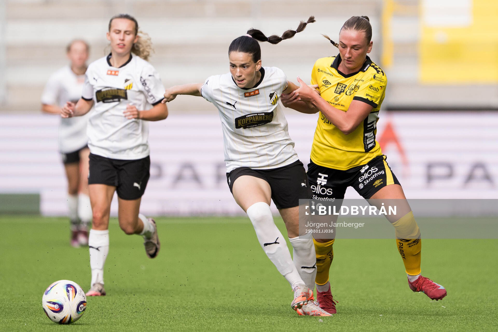Häckens Andrea Simonovic och Elfsborgs Stina Jensen