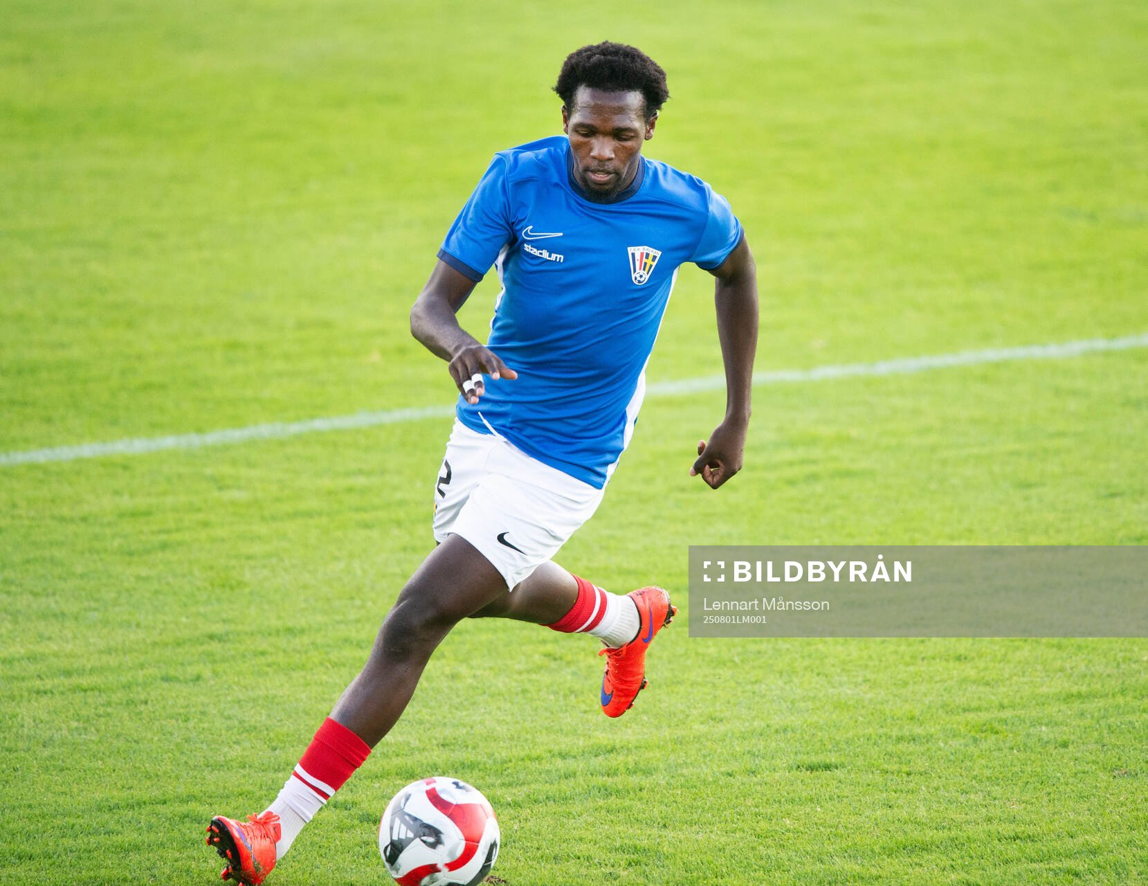 Balkans Abraham Kyagulanyi i matchen i division 2 mellan