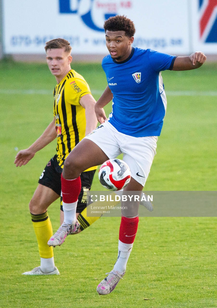Balkans Philip Grant i matchen i division 2 mellan IFK