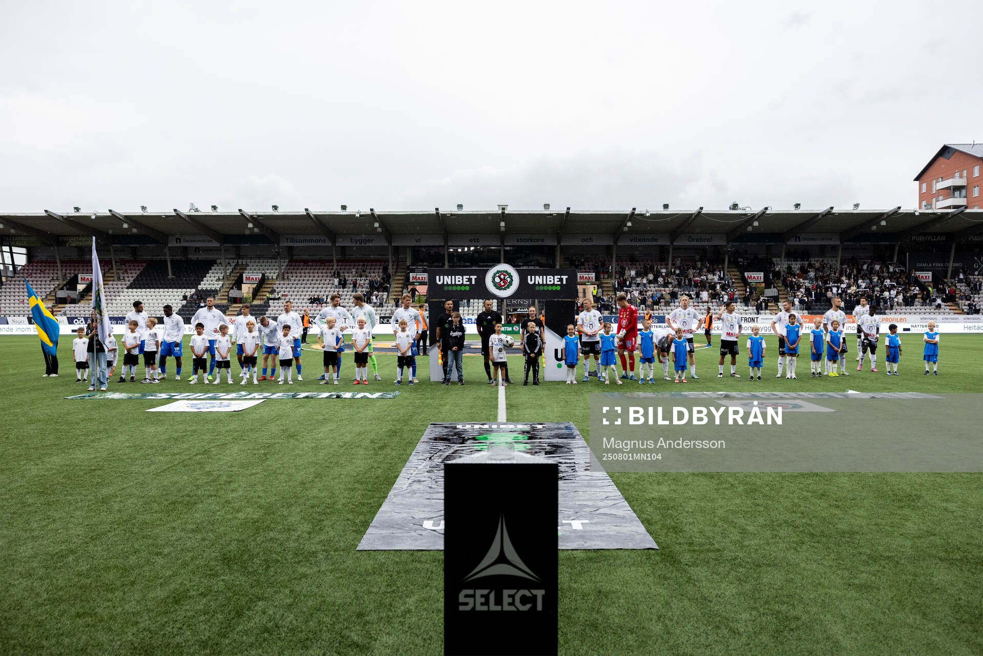 Örebros spelare och Oddevolds spelare