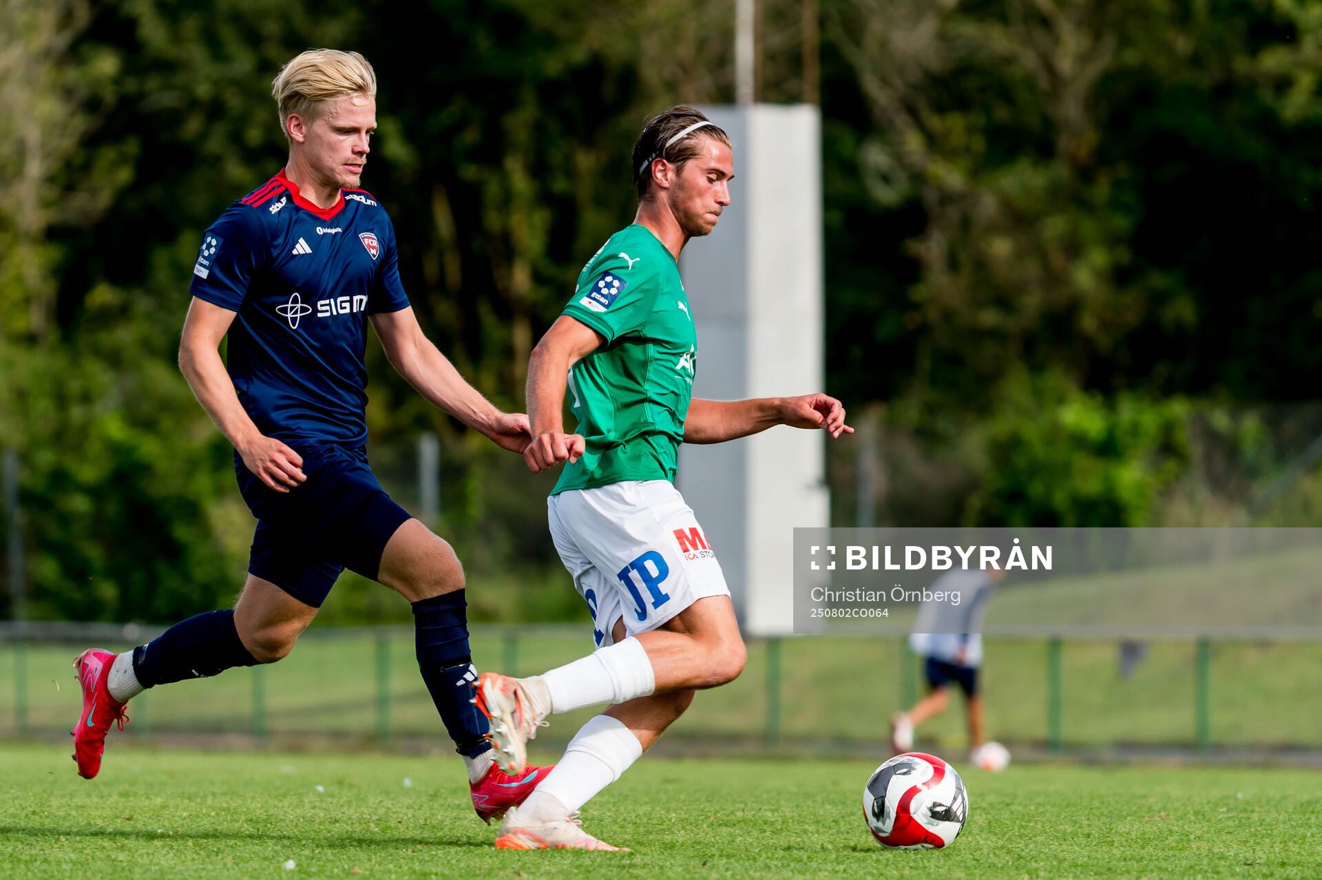 Rosengårds Oskar Gabrielsson och Jönköpings Södras Hugo