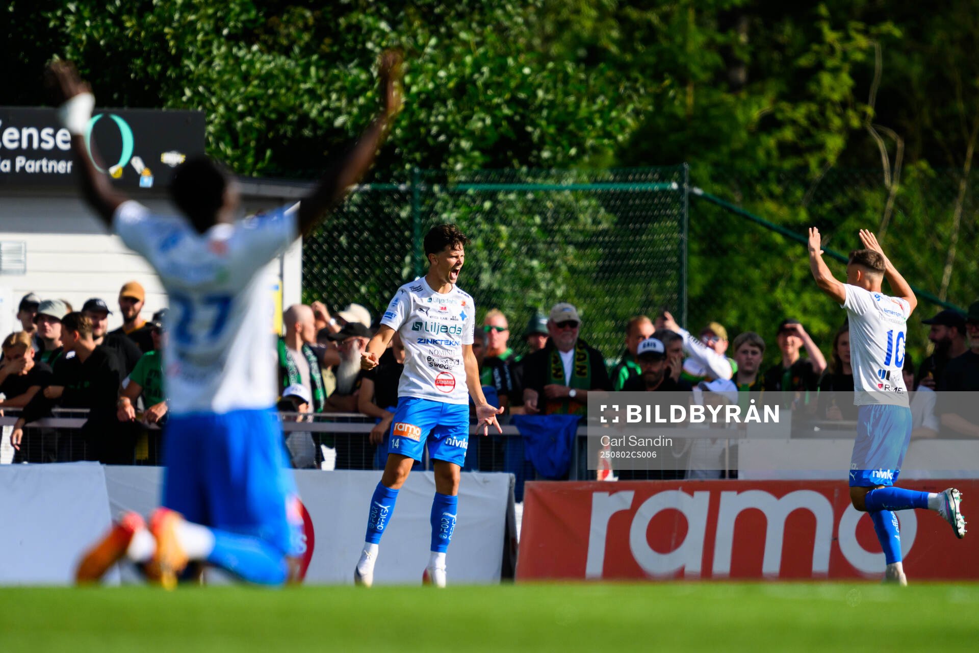 Värnamos Marcus Antonsson jublar