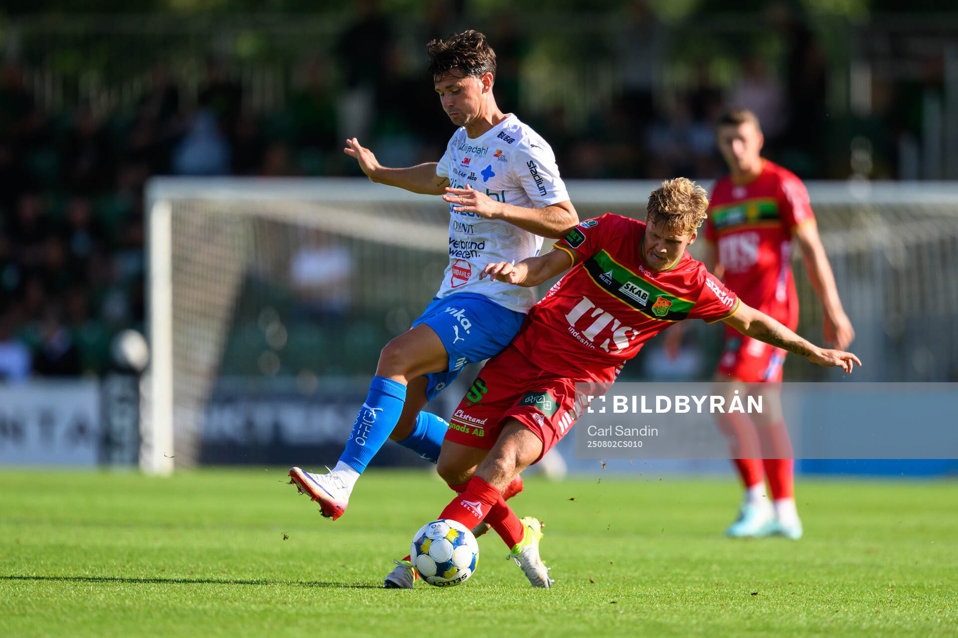 Värnamos Marcus Antonsson och GAIS Kevin Holmén