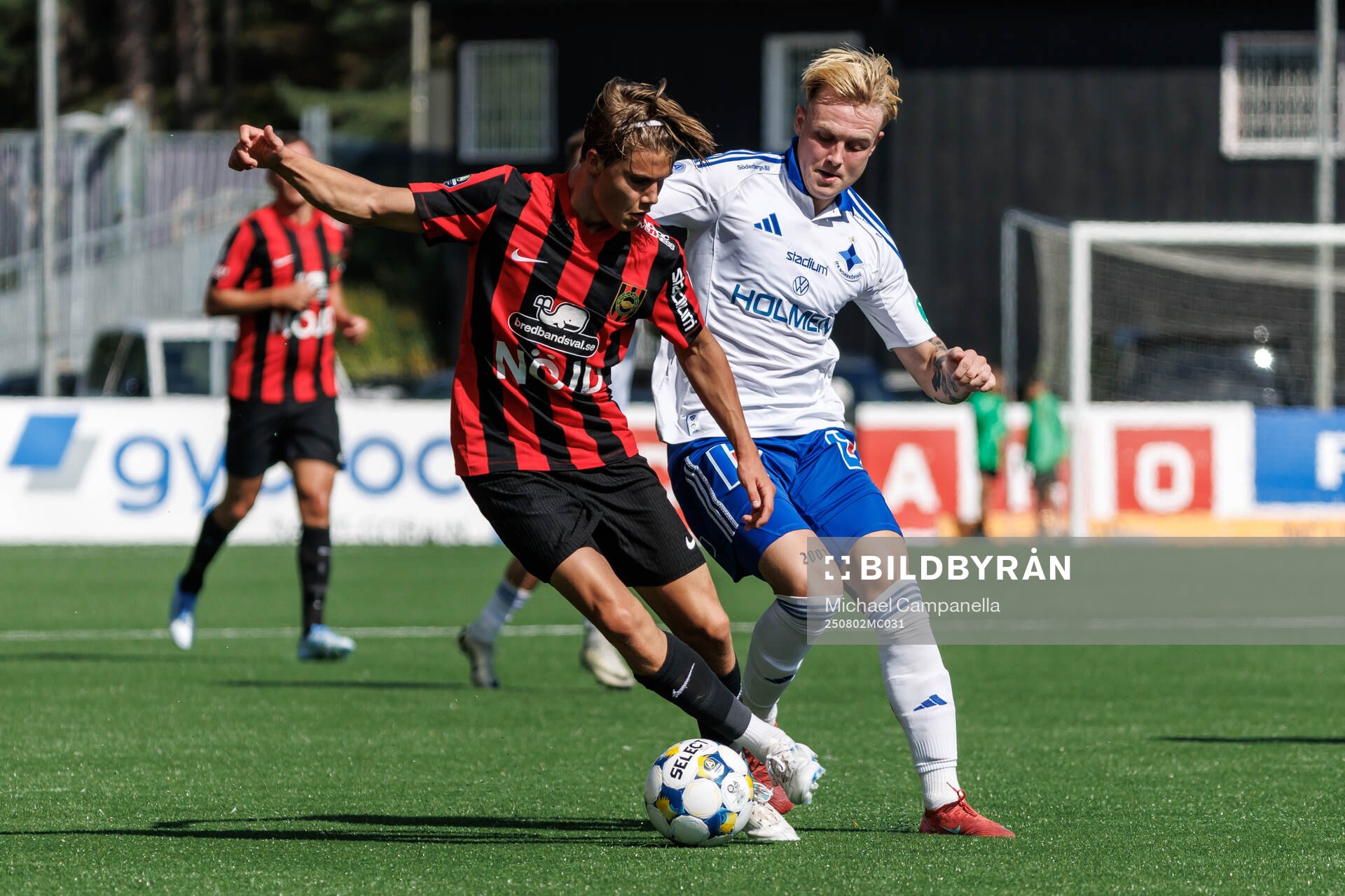 Brommapojkarnas Love Arrhov och IFK Norrköpings Åke