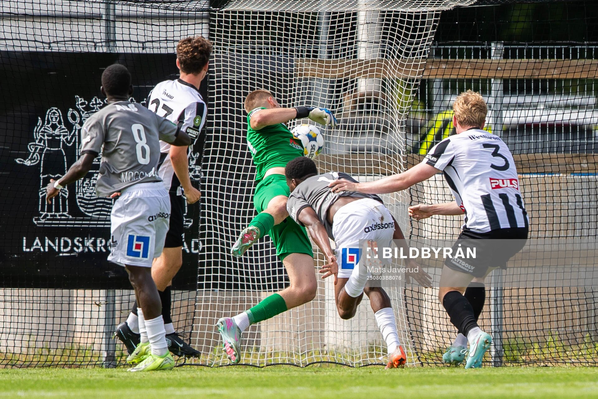 Västerås Mamadou Ousmane Diagne gör 0-1