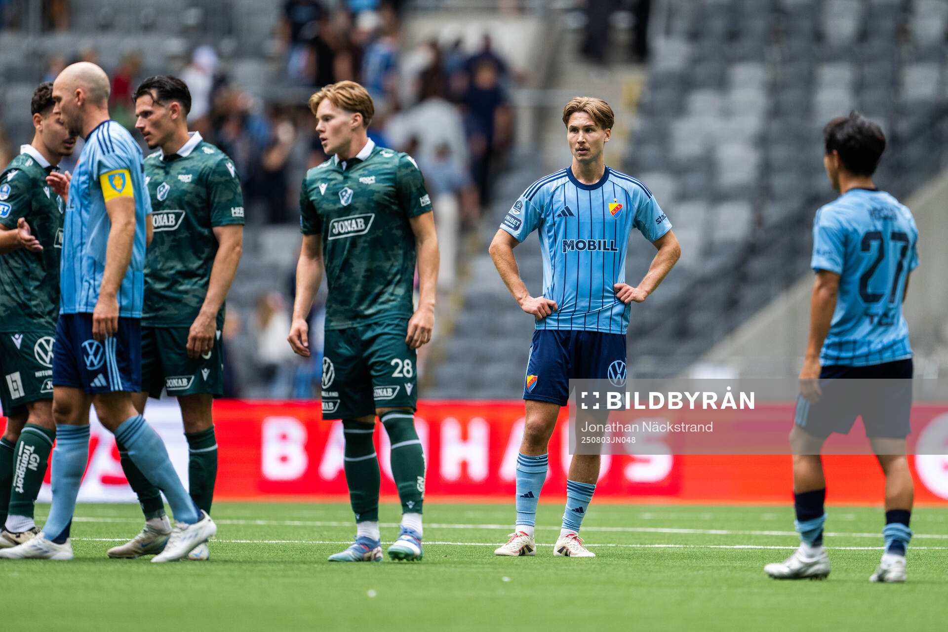 Djurgårdens Miro Tenho deppar