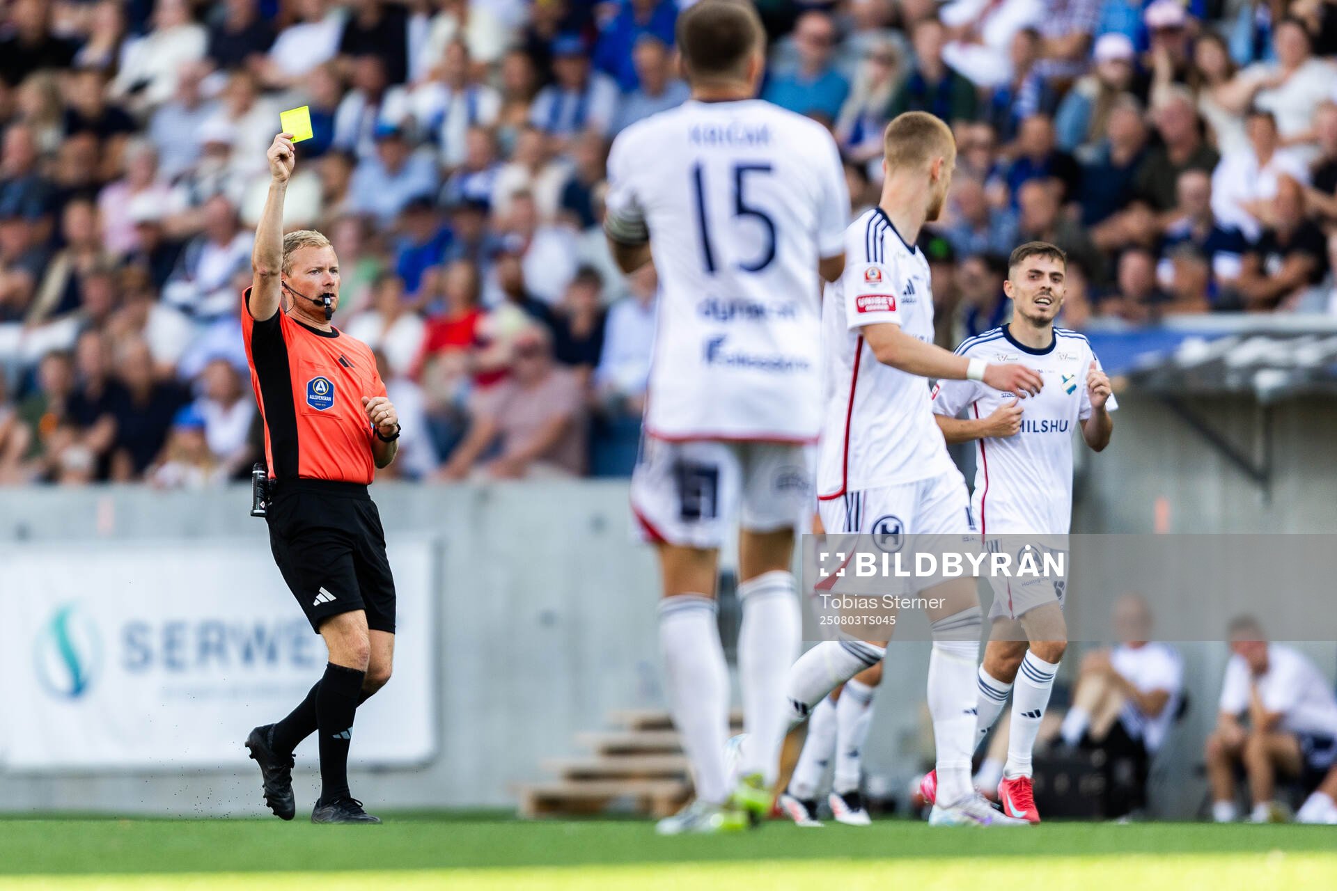 Östers Daniel Ask tilldelas en varning