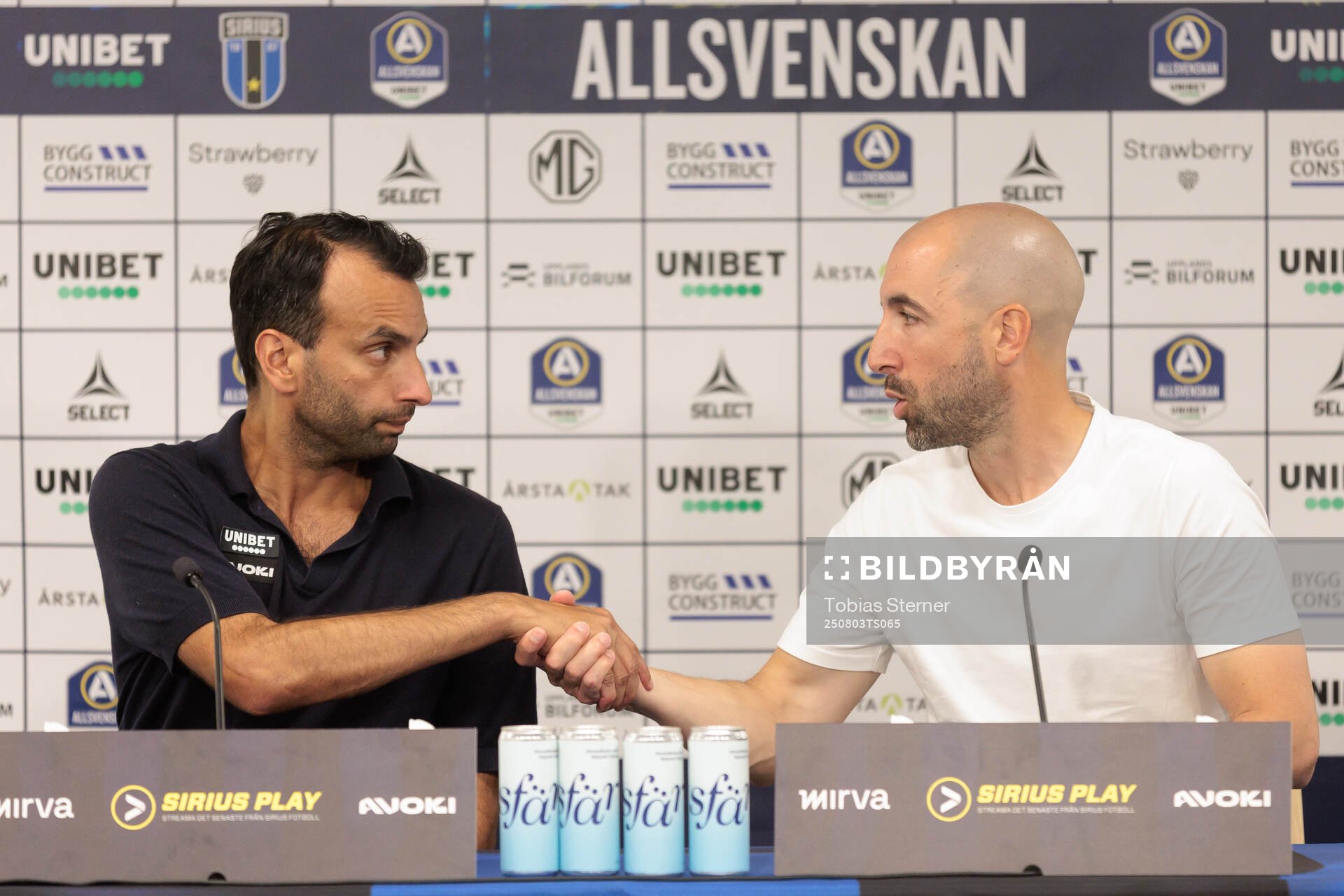 Sirius tränare Andreas Engelmark och Östers tränare