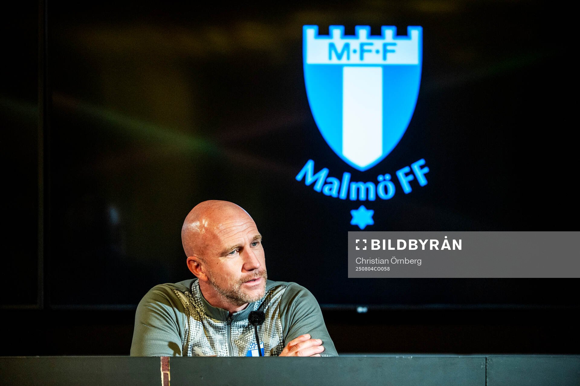 Head coach Henrik Rydström