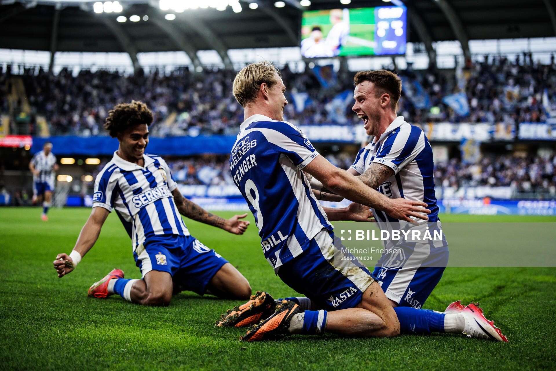 IFK Göteborgs Max Fenger och Tobias Heintz jublar