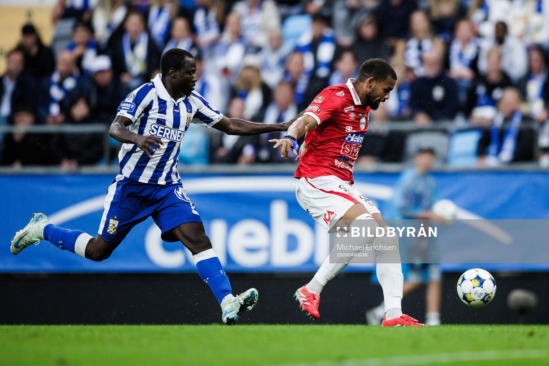 IFK Göteborgs Saidou Alioum Moubarak och Degerfors Leon