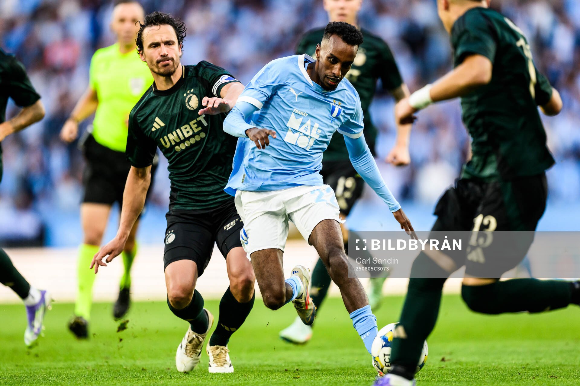 Thomas Delaney of FC Copenhagen and Taha Ali of Malmö FF
