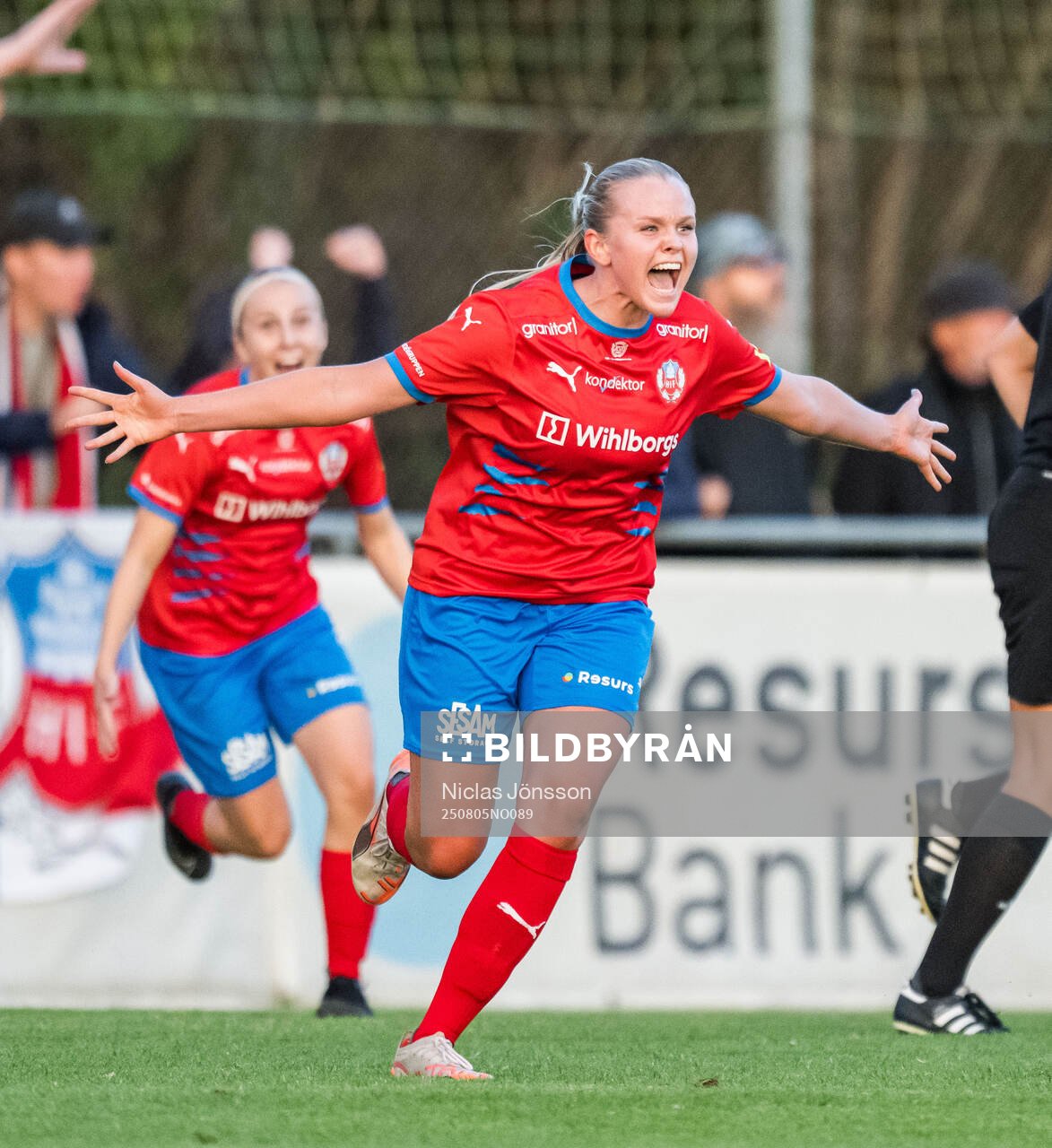 Helsingborgs Agnes Eklöf jublar