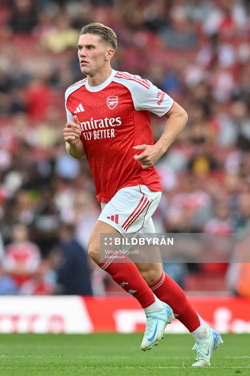 Viktor Gyökeres of Arsenal