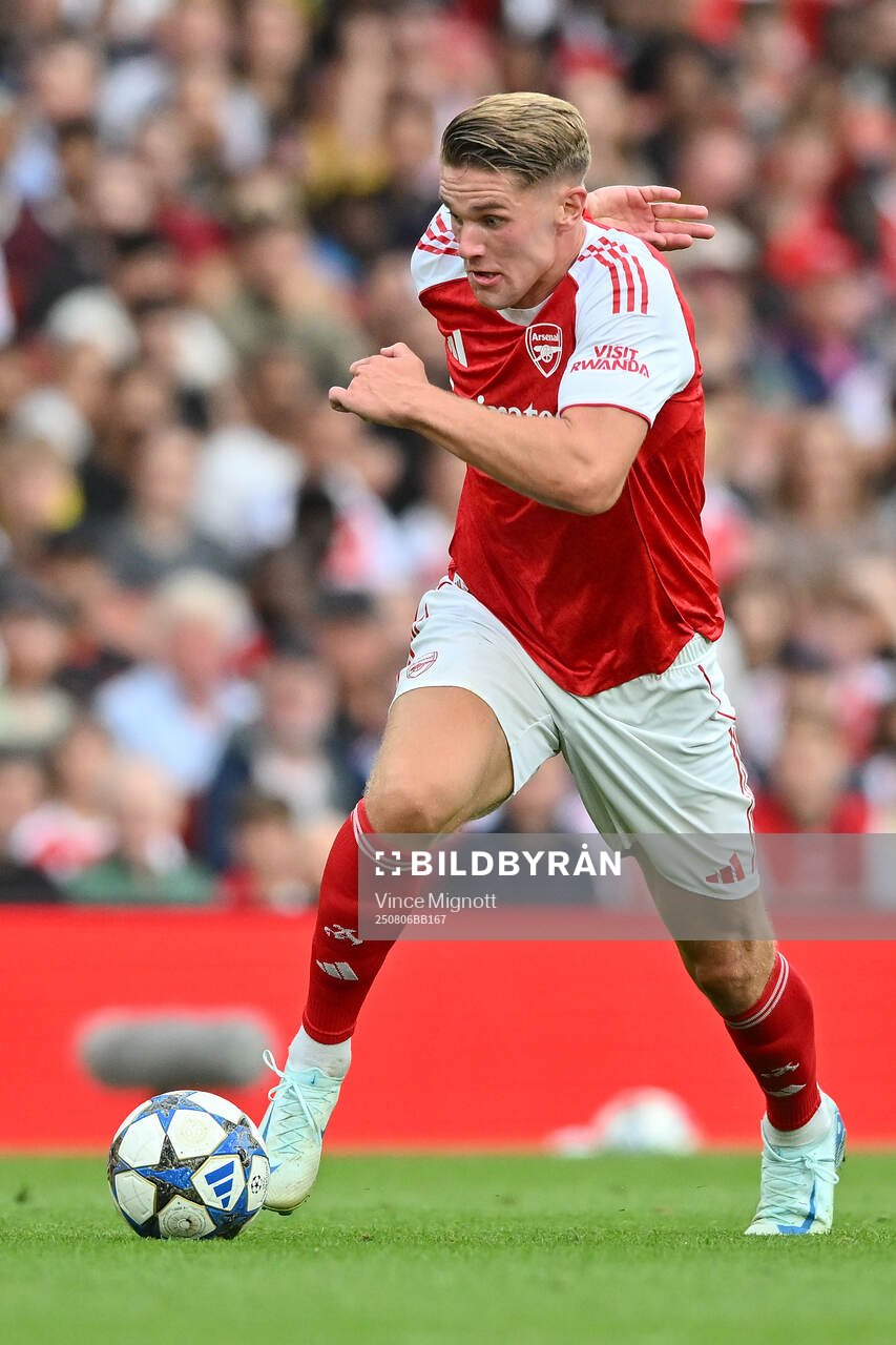 Viktor Gyökeres of Arsenal