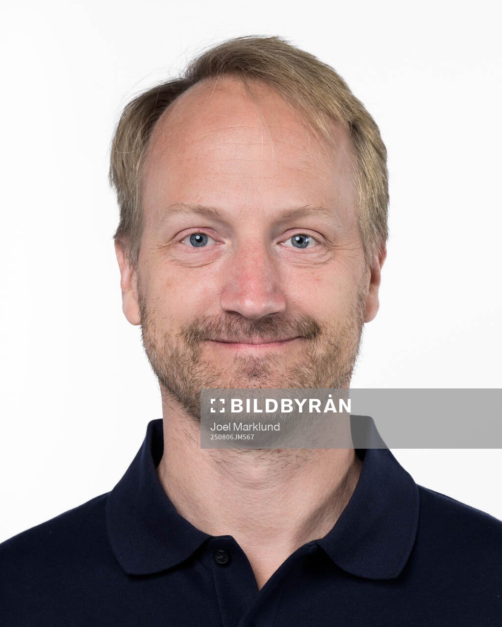 Doctor Jonas Kalman of the Swedish men's national ice