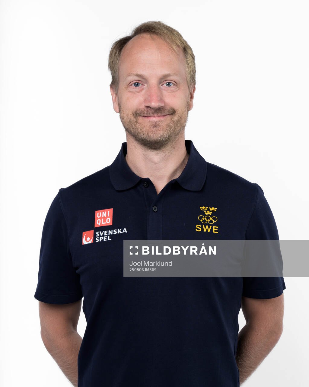 Doctor Jonas Kalman of the Swedish men's national ice