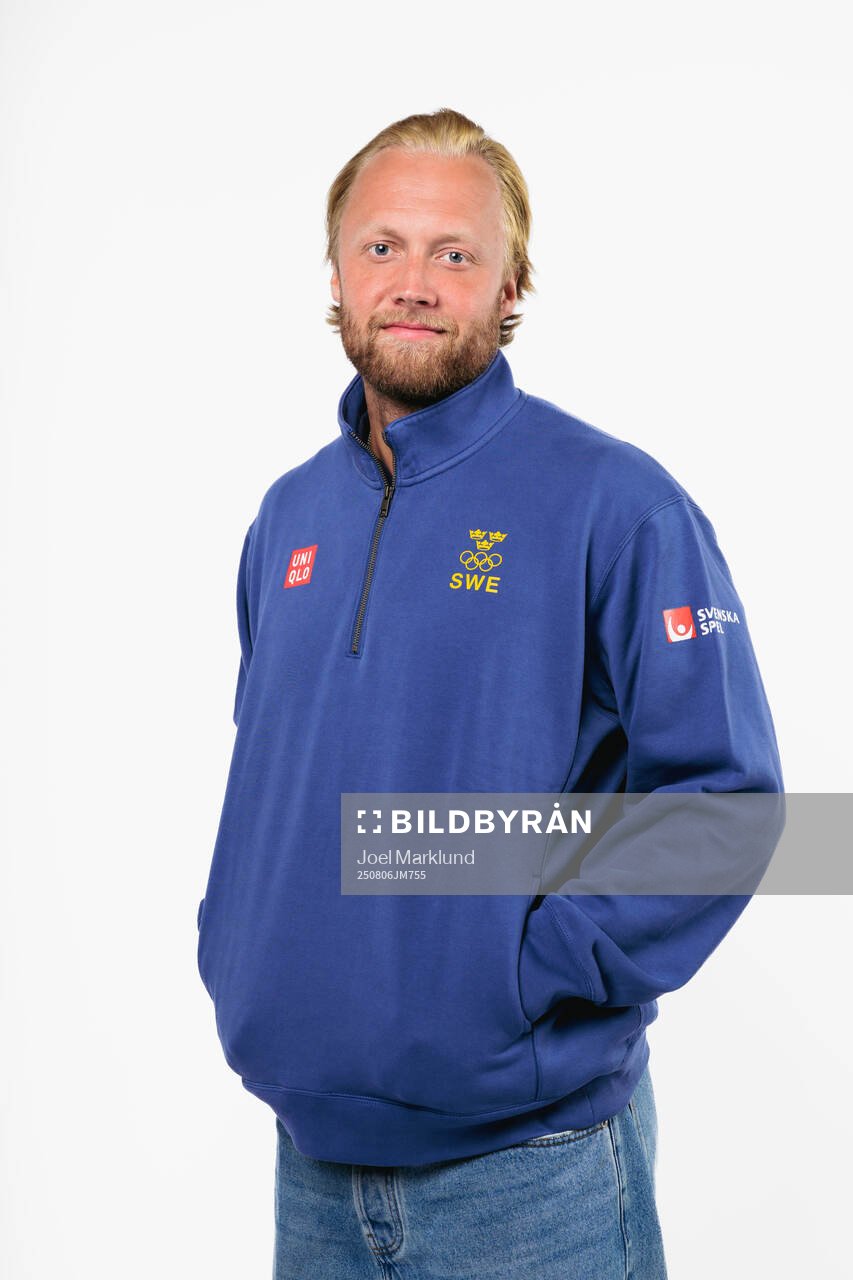 Alexander Nylander of the Swedish men's national ice hockey