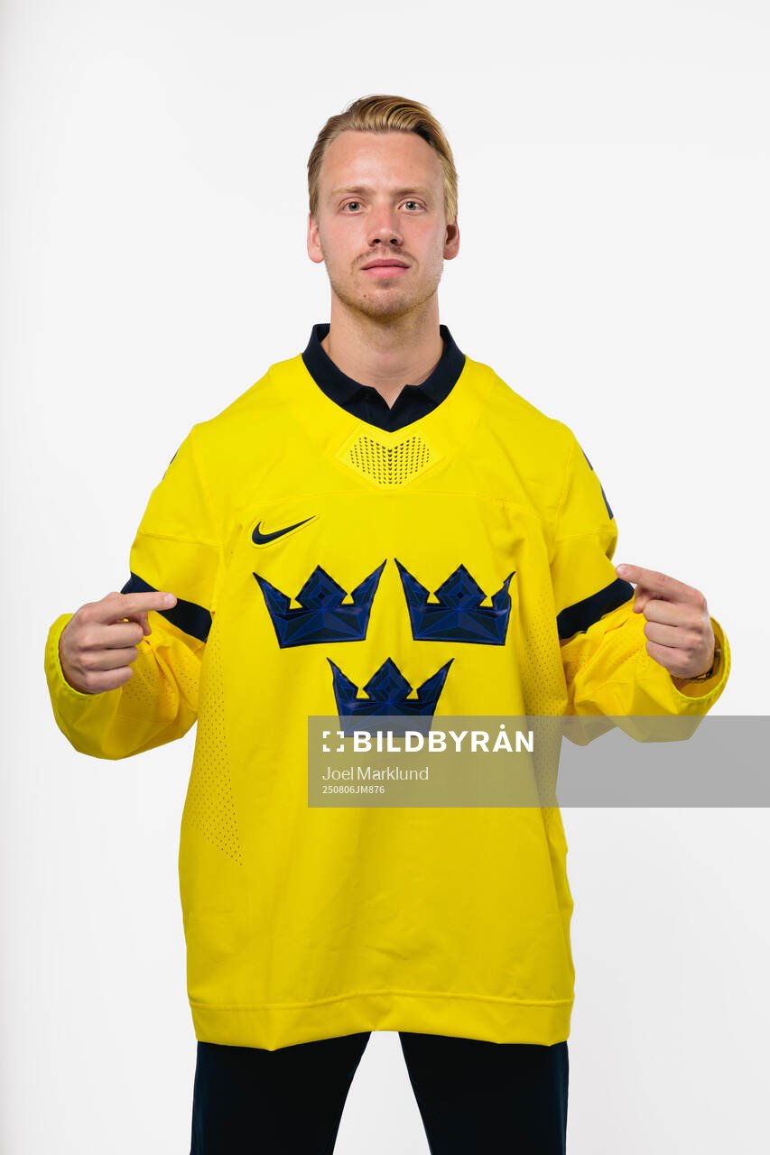 Jesper Bratt of the Swedish men's national ice hockey team