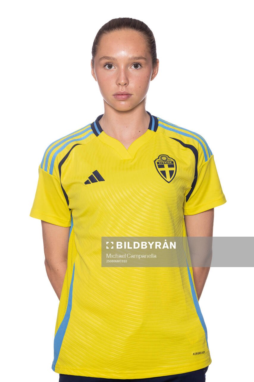 Zoë Källström