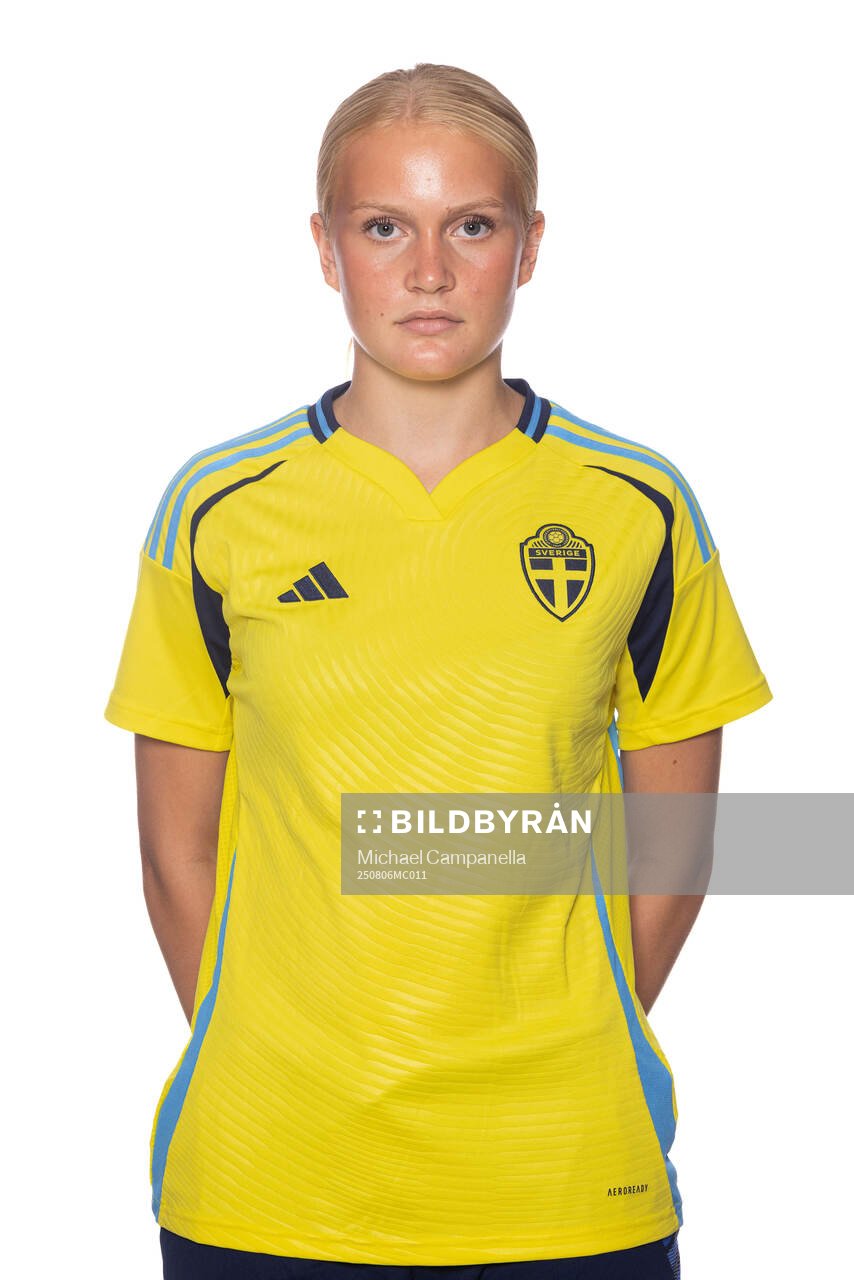 Nora Blom
