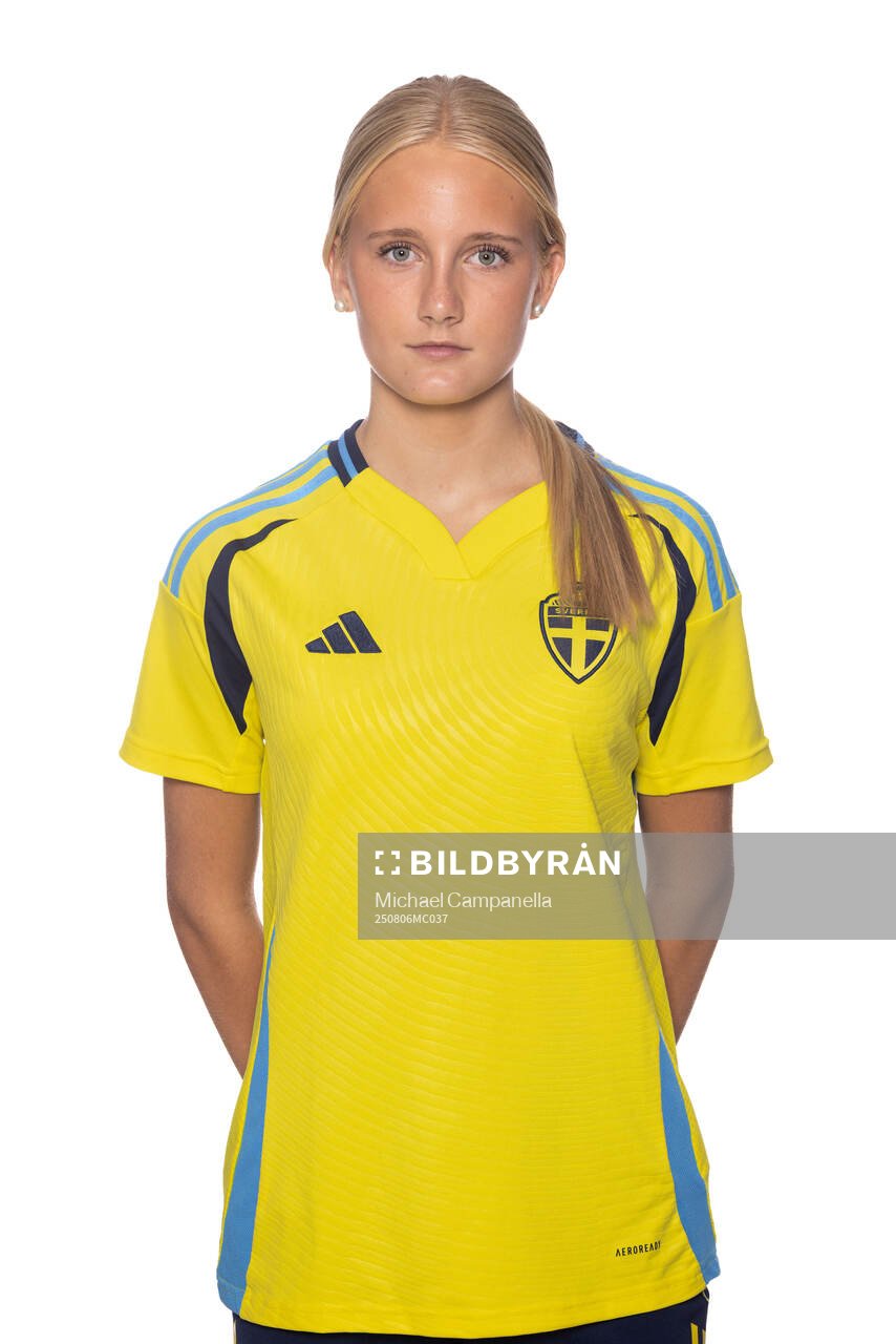 Agnes Elm