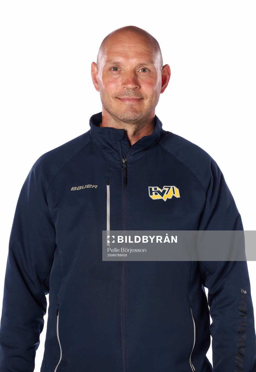 HV71s assisterande tränare Kris Beech