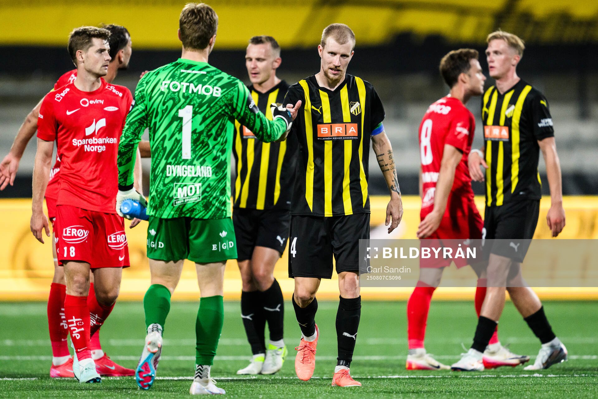Goalkeeper Mathias Dyngeland of Brann and Simon Gustafson