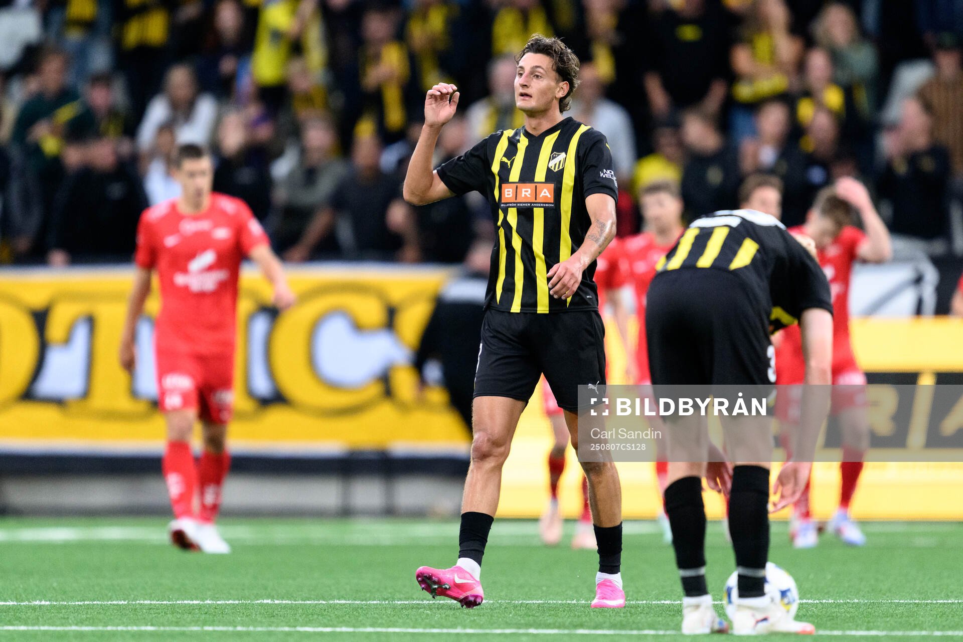 Silas Andersen of Häcken look dejected