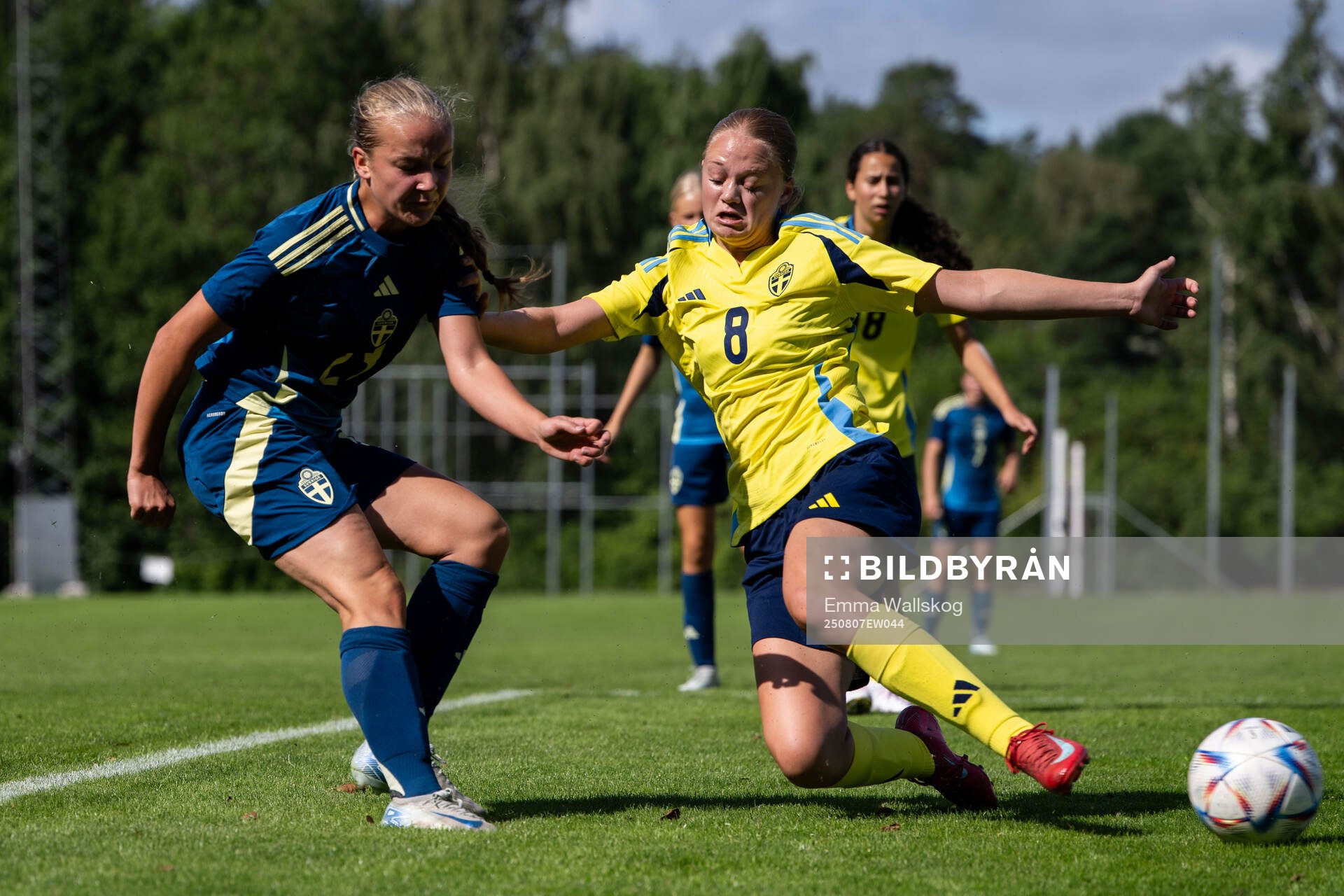 Maja Jernström och Elin Wallgren