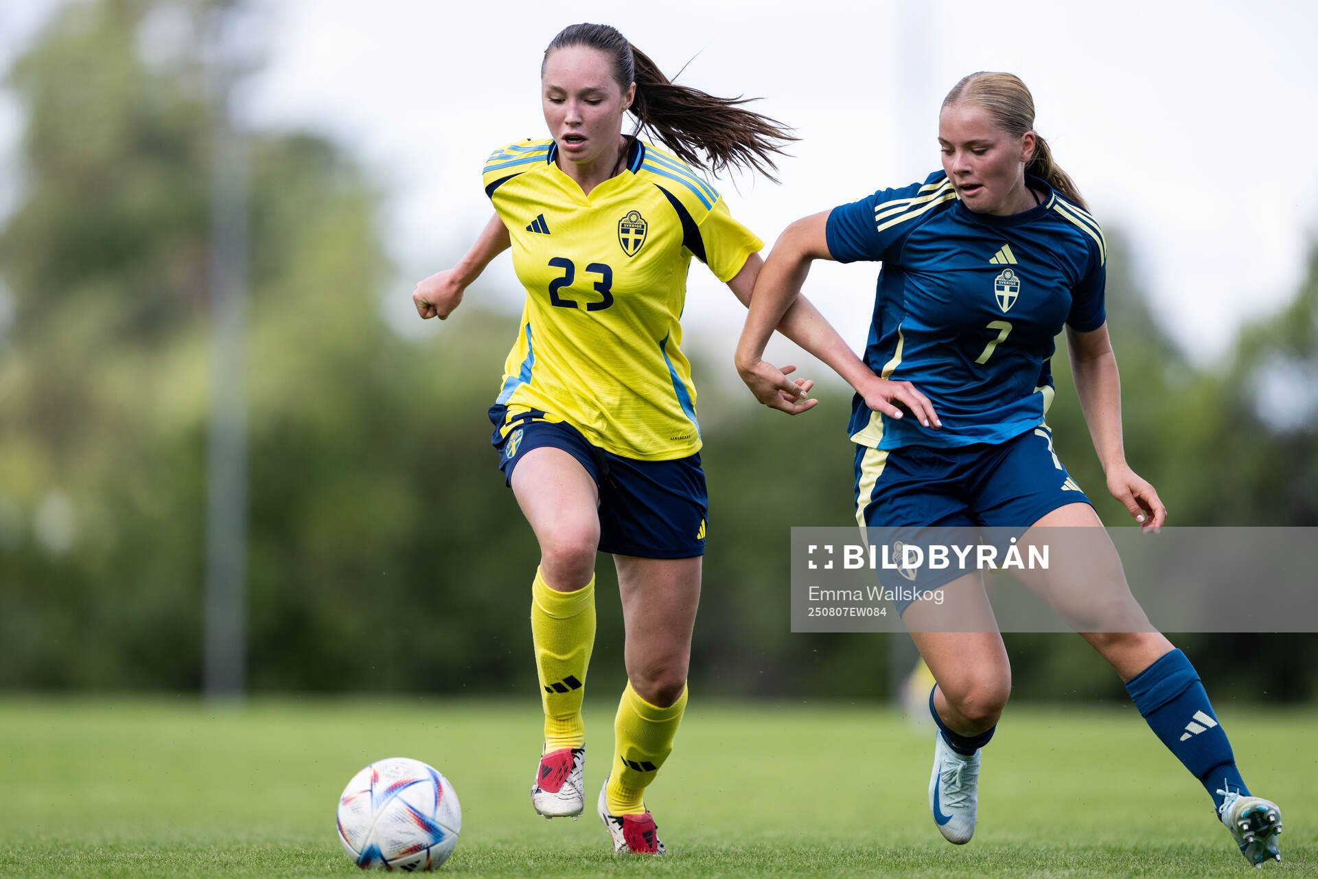 Zoey Källström och Elsa Blårand