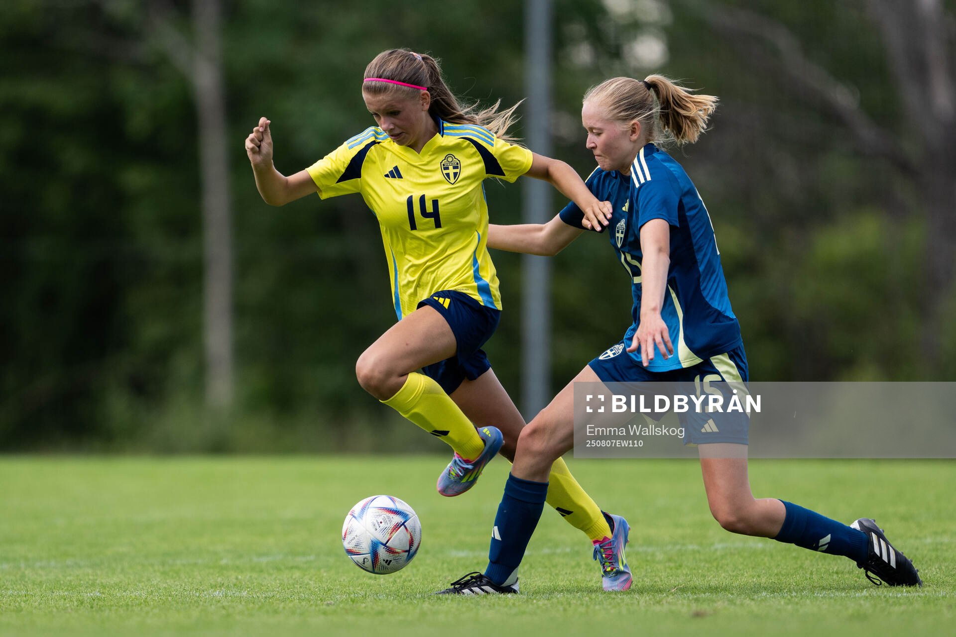 Nova Palmblad och Karla Krantz