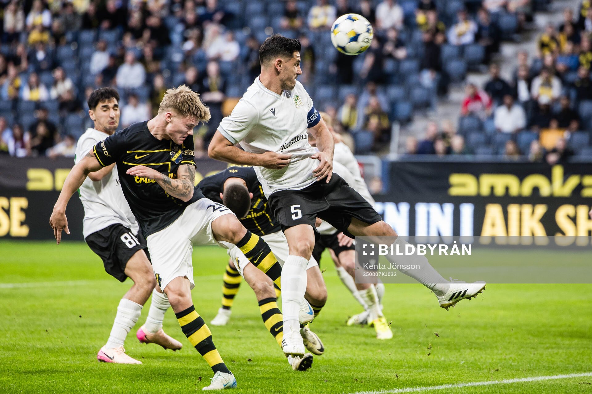 Erik Hovden Flataker of AIK and Paul Anton of Györi ETO