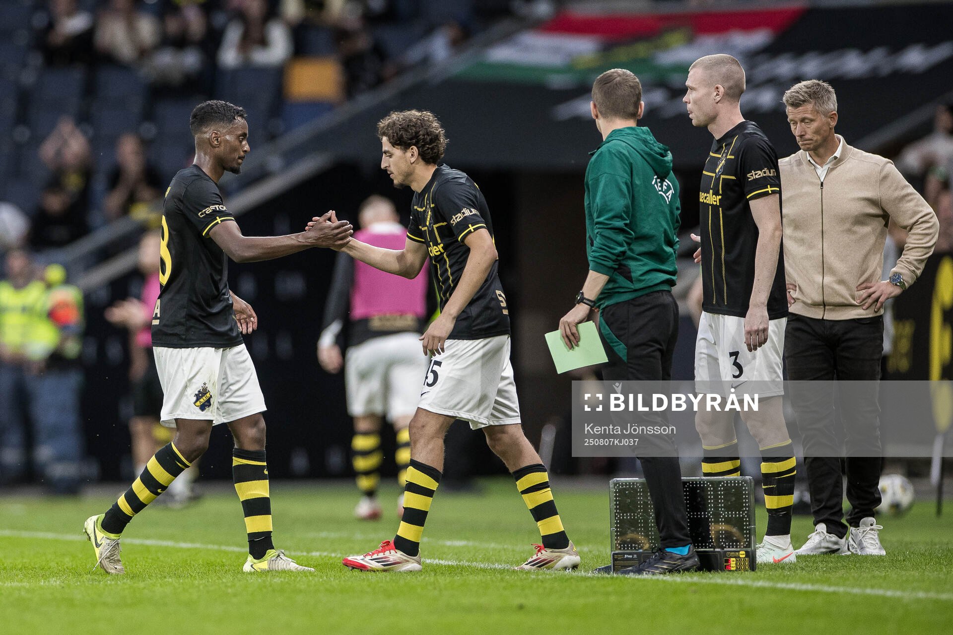 Abdihakim Ali and Taha Ayari of AIK