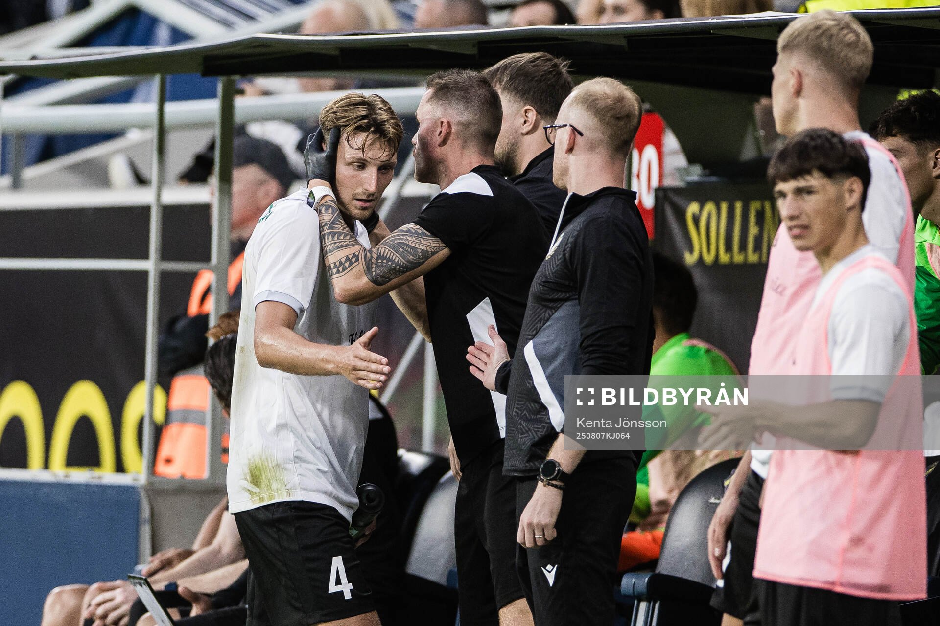 Alexander Abrahamsson of Györi ETO looks dejected