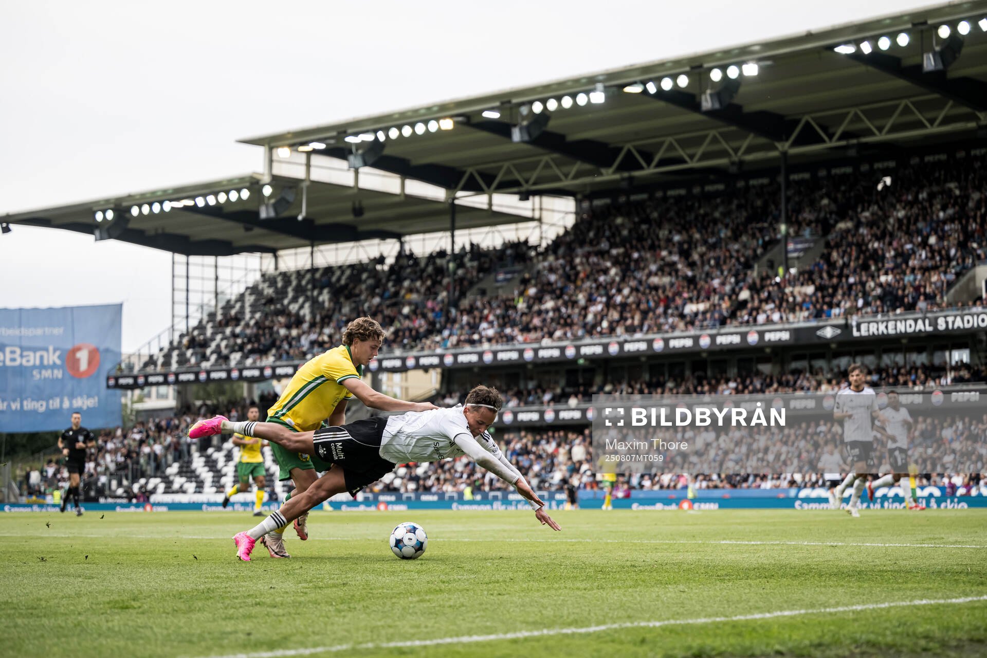 Adrian Pereira of Rosenborg and Hampus Skoglund of Hammarby