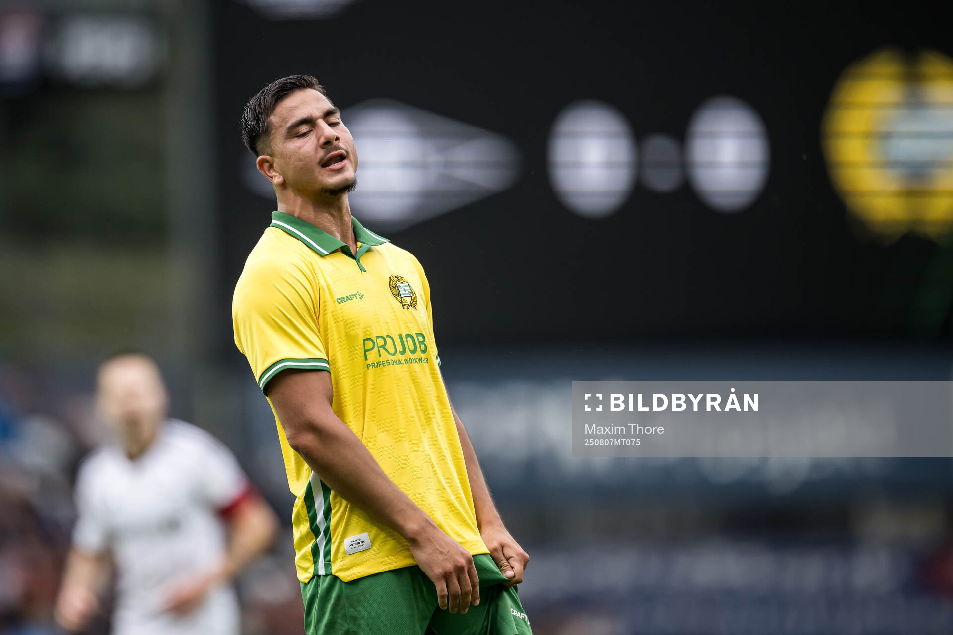 Jusef Erabi of Hammarby reacts